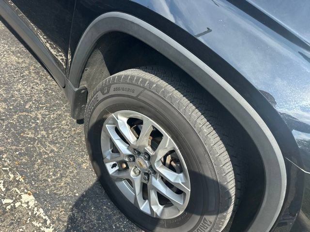 Used 2018 Chevrolet Traverse LS FWD image 9