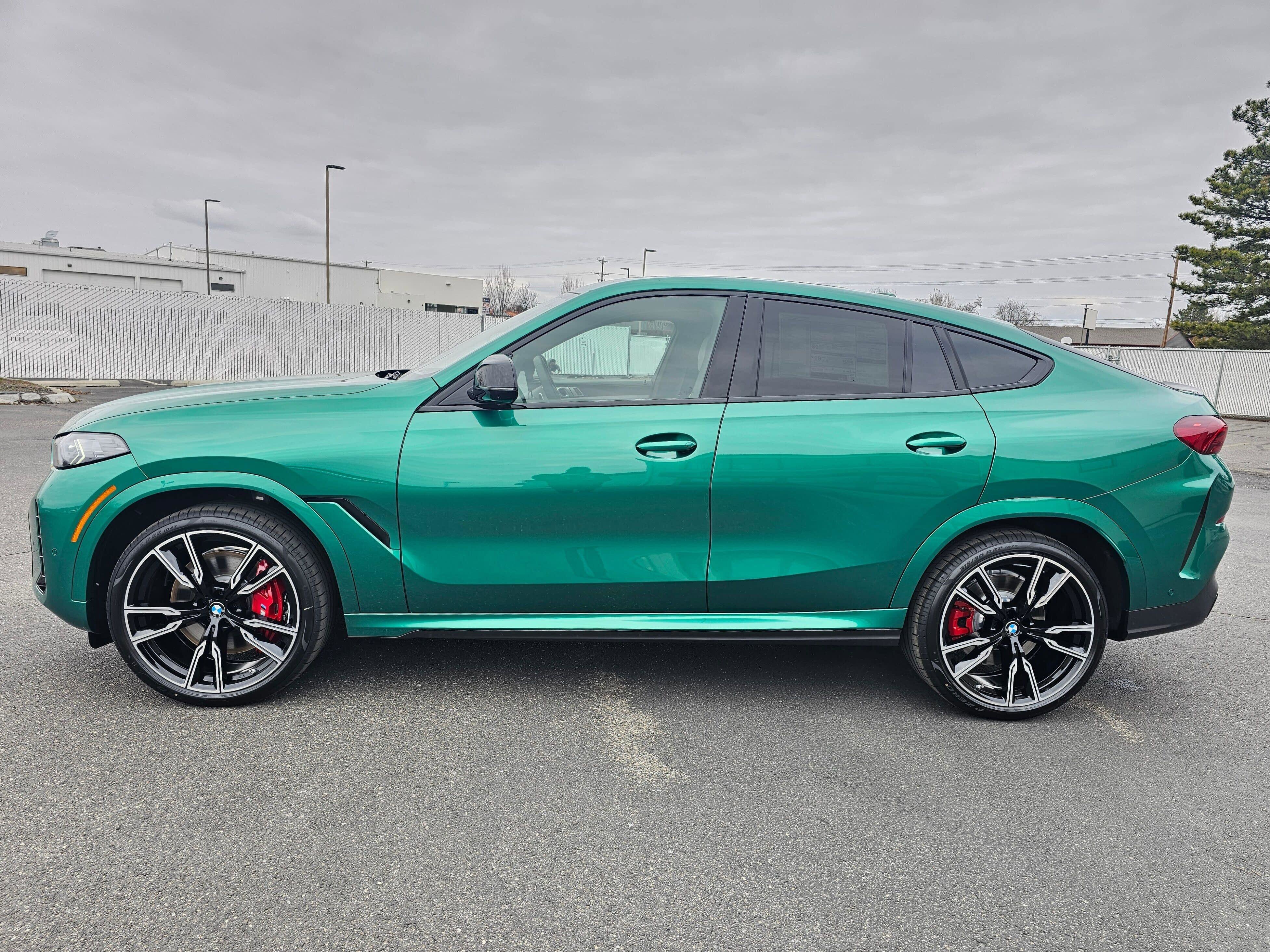 New 2026 BMW X6 M60i image 3