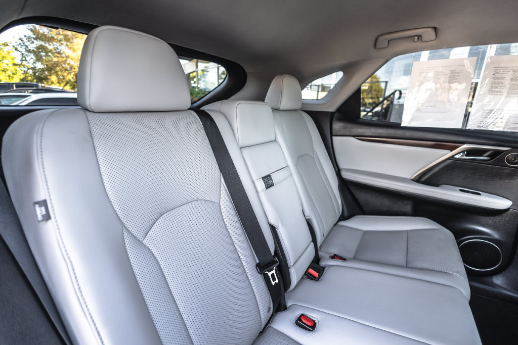 Used 2021 Lexus RX 450h AWD w/ Premium Package image 33