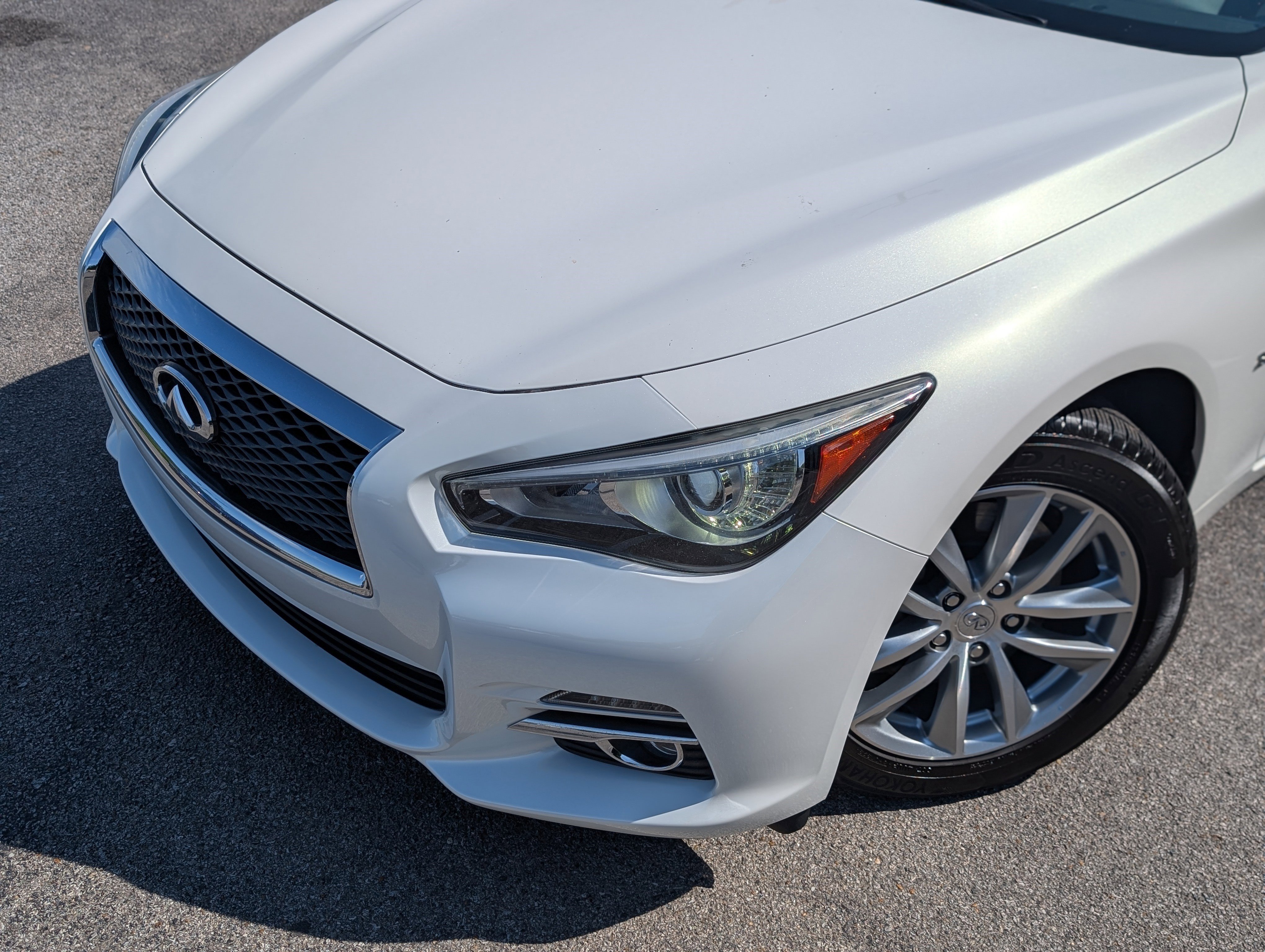 Used 2015 INFINITI Q50 Premium w/ Navigation Package AWD/4WD image 13