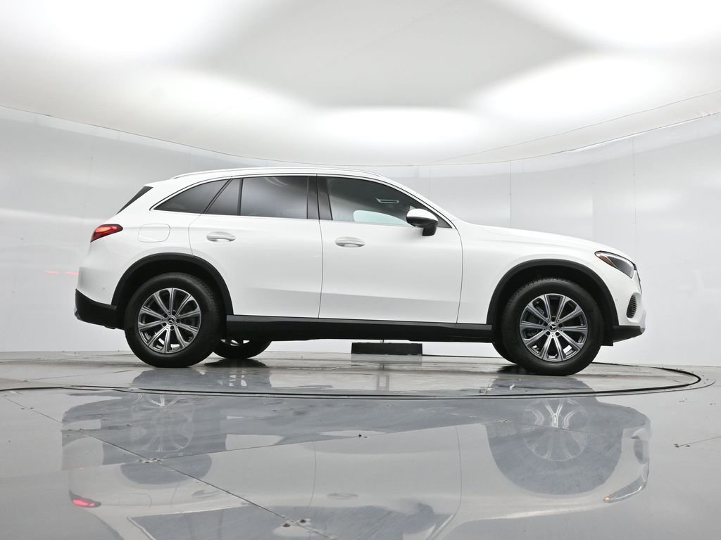 Used 2024 Mercedes-Benz GLC 300 image 47