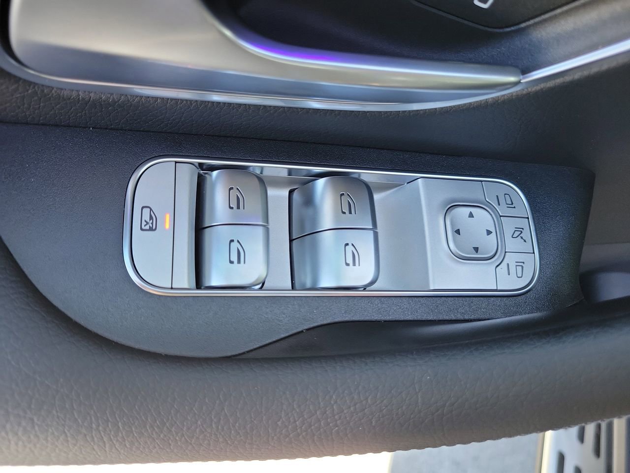 New 2026 Mercedes-Benz GLS 450 GLS 450 image 21