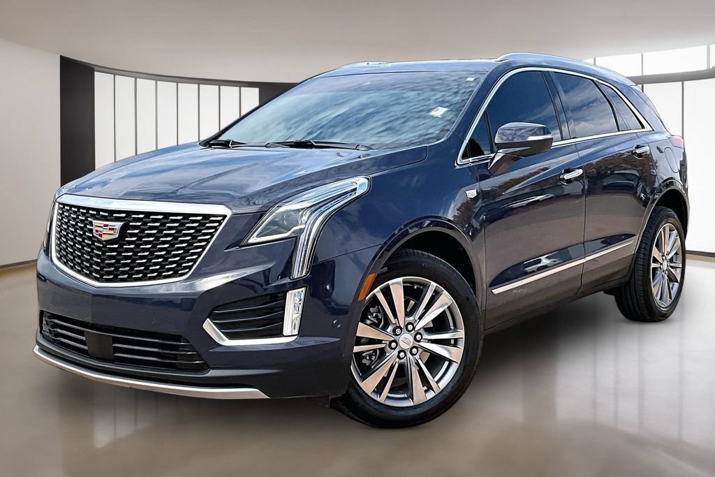 Used 2025 Cadillac XT5 Premium Luxury w/ Technology Package AWD/4WD image 1