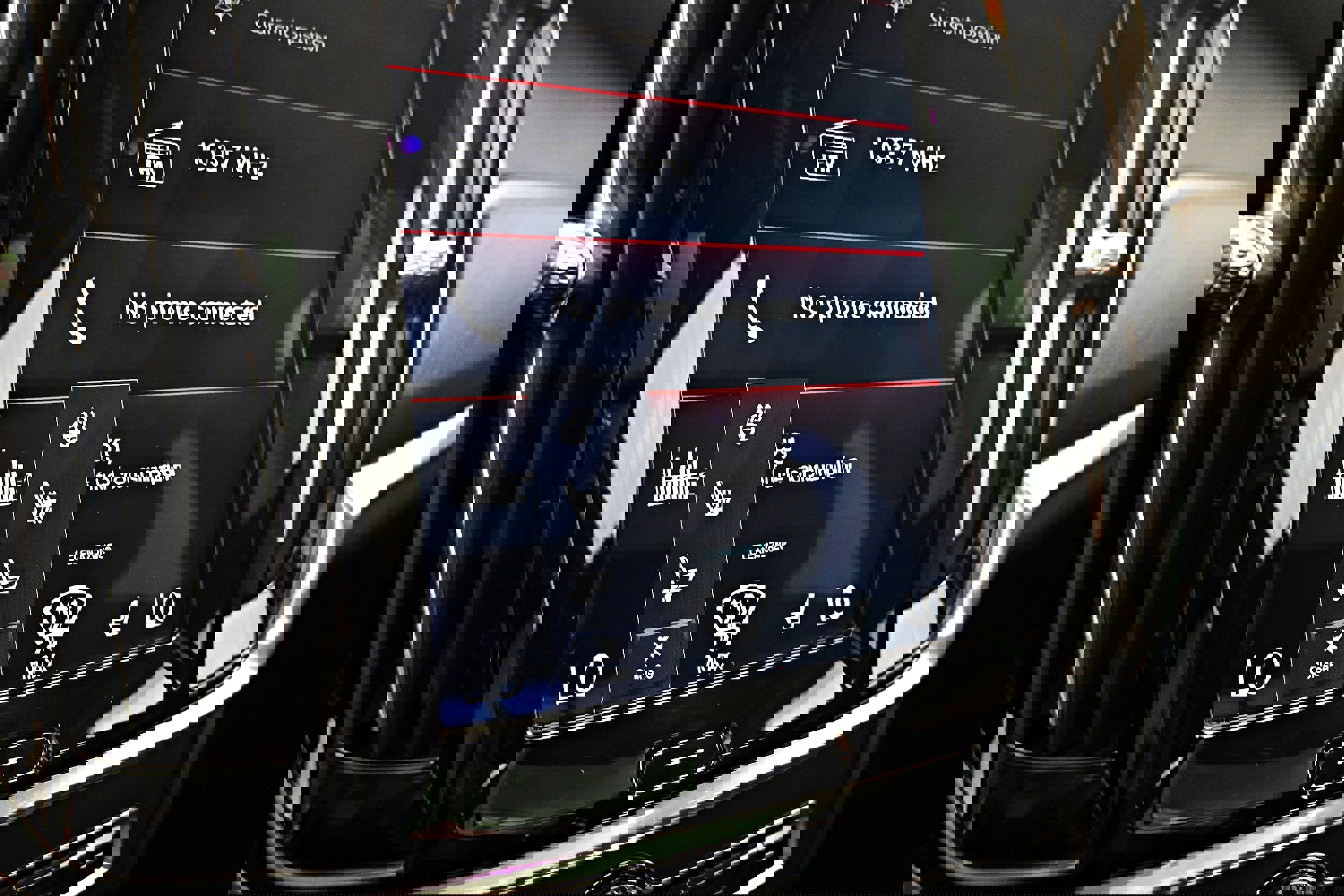 Used 2018 Volvo V90 T6 Cross Country w/ Convenience Package AWD/4WD image 15