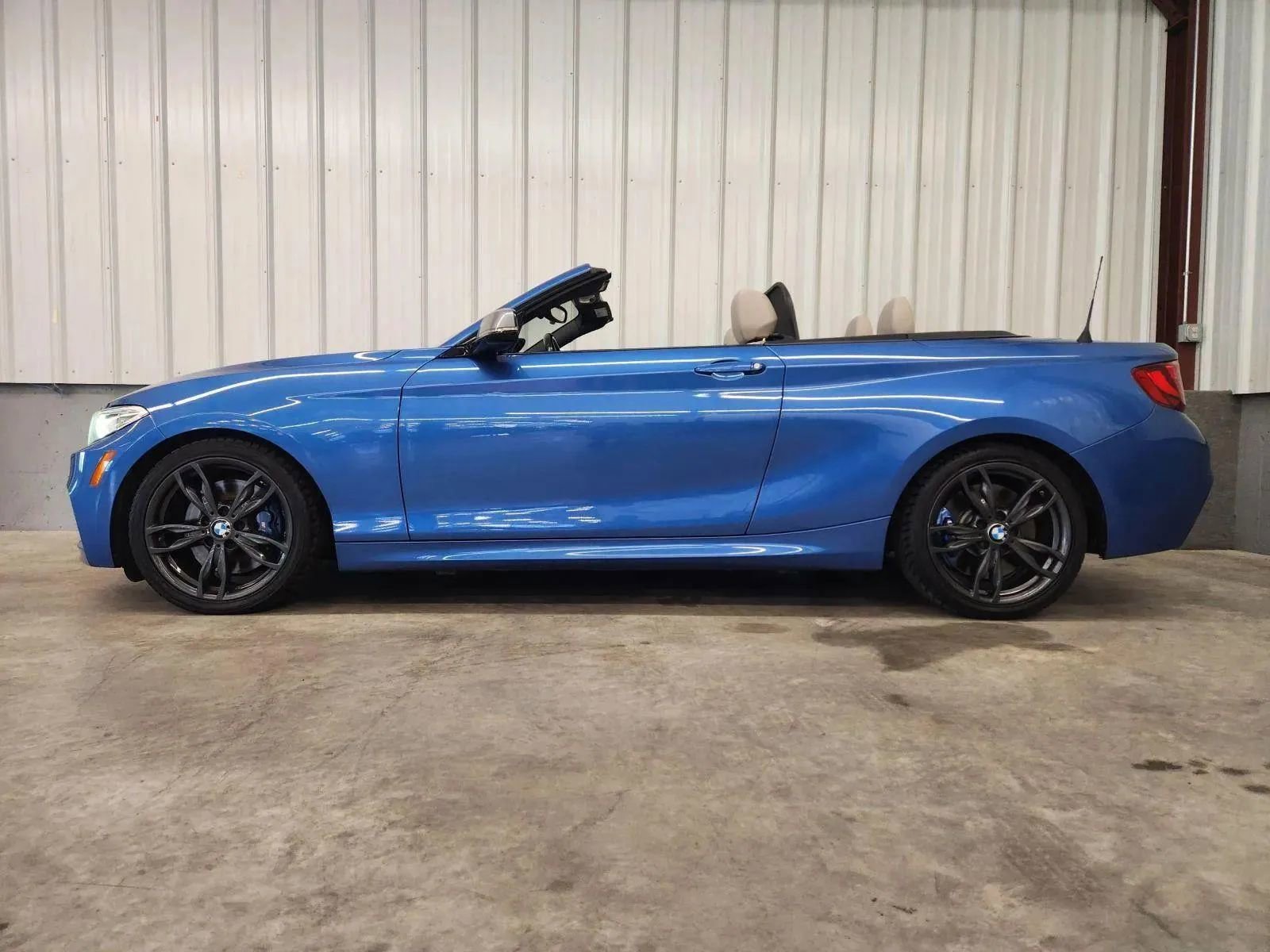 Used 2017 BMW M240i xDrive Convertible image 13