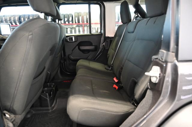Used 2018 Jeep Wrangler Unlimited Sport S image 13