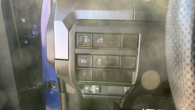 Used 2024 Toyota Tacoma TRD Sport RWD image 8