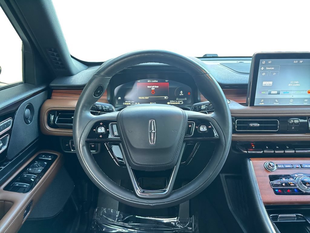Used 2024 Lincoln Aviator Reserve w/ Elements Package Plus RWD image 13