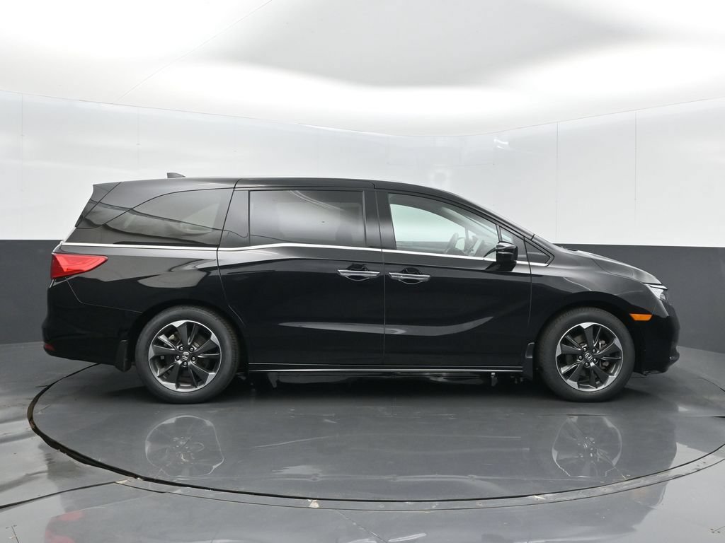 Certified 2024 Honda Odyssey Elite image 5