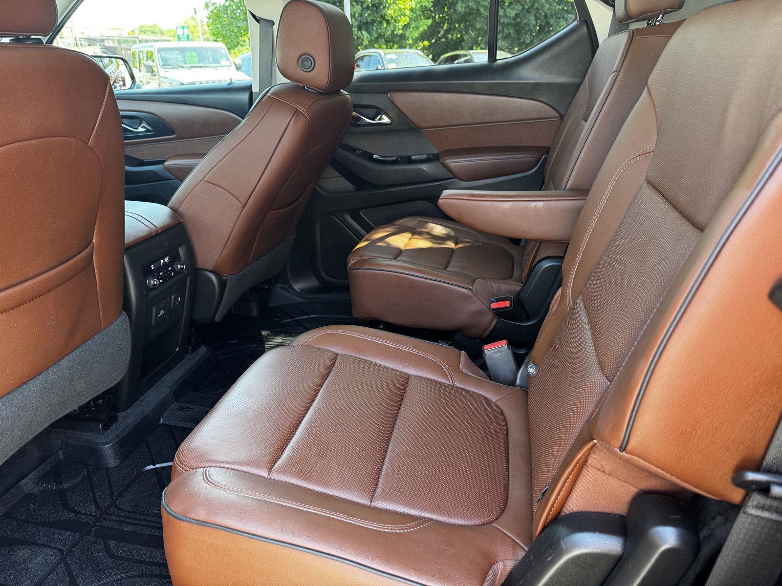Certified 2019 Chevrolet Traverse High Country w/ LPO, Floor Liner Package AWD/4WD image 17