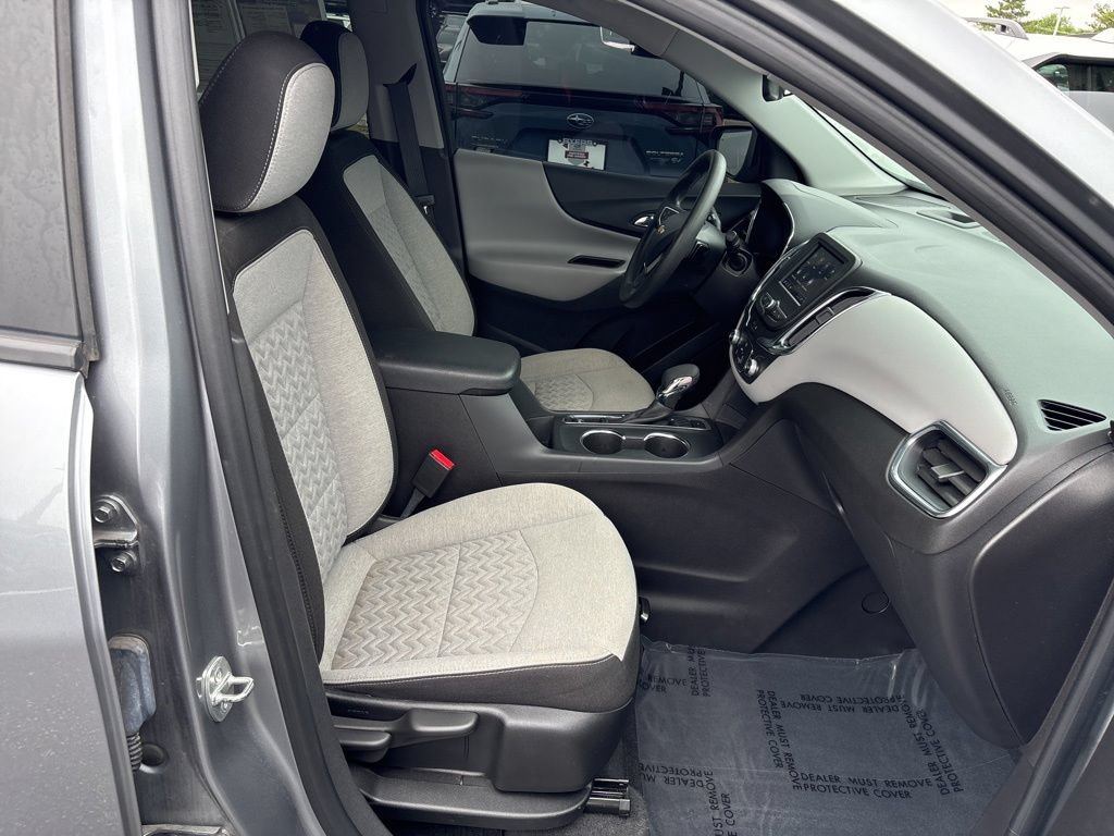 Used 2024 Chevrolet Equinox LS w/ LS Convenience Package AWD/4WD image 11