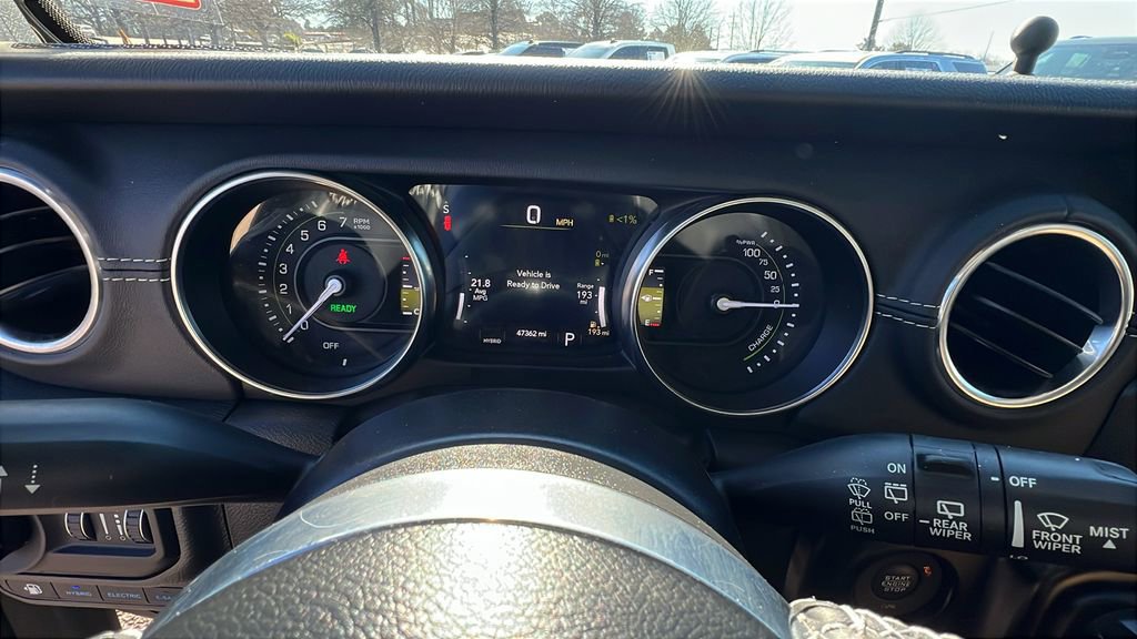 Used 2022 Jeep Wrangler Unlimited Rubicon 4xe w/ Cold Weather Group image 26