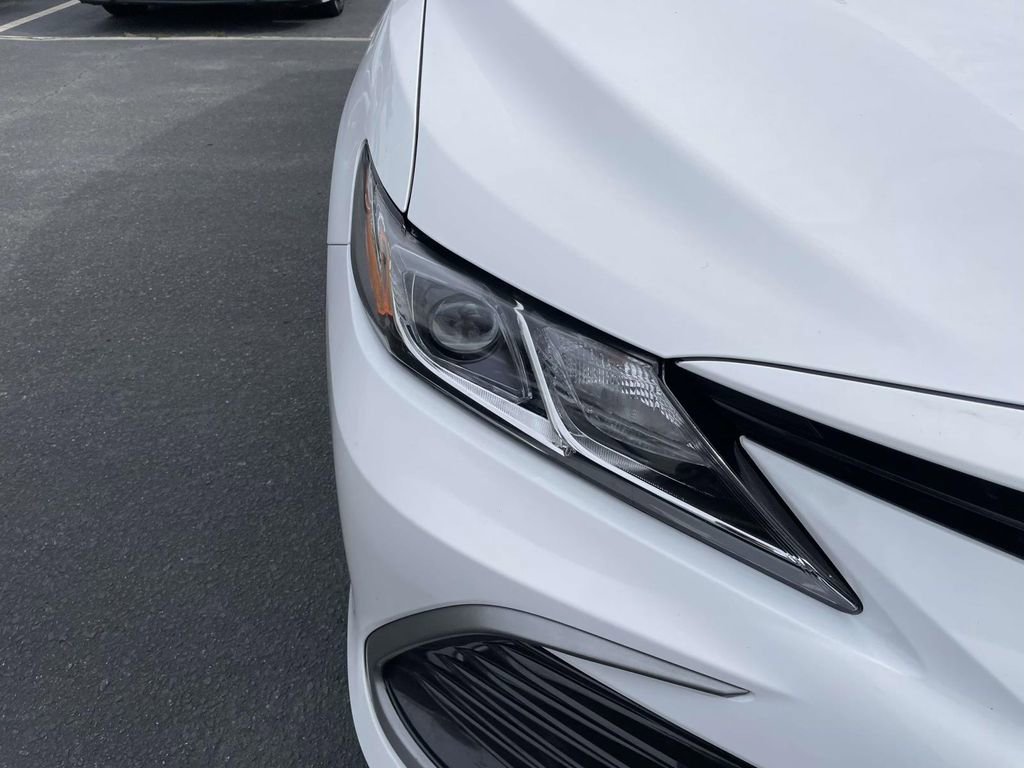 Used 2024 Toyota Camry LE image 17
