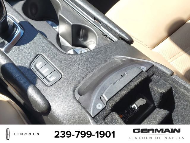 Used 2018 Cadillac XT5 Platinum w/ Driver Assist Package image 33