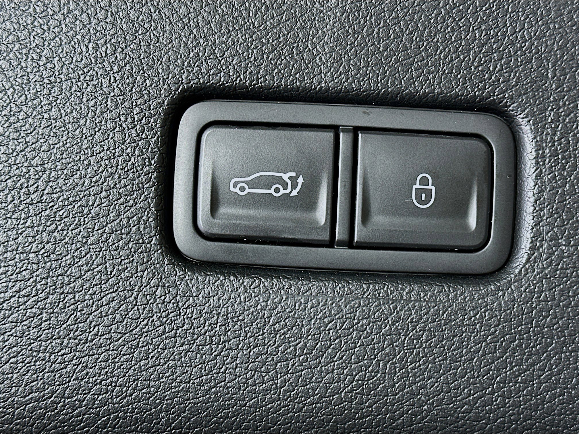 Used 2024 Genesis GV80 2.5T image 29