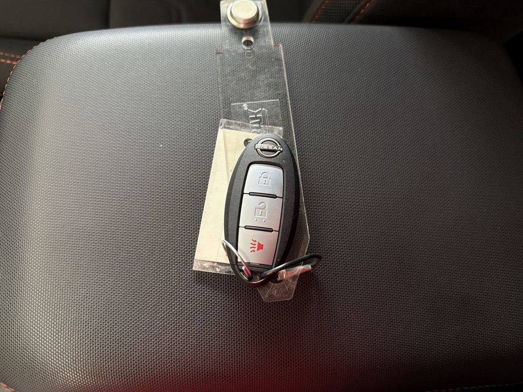 Certified 2024 Nissan Frontier PRO-4X w/ Off-Road Protection Package image 30