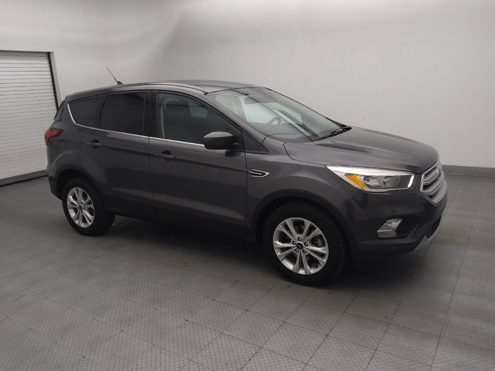 Used 2019 Ford Escape SE FWD image 11