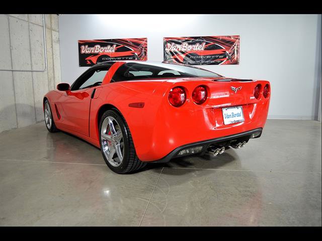 Used 2012 Chevrolet Corvette Coupe w/ 2LT Preferred Equipment Group RWD image 5