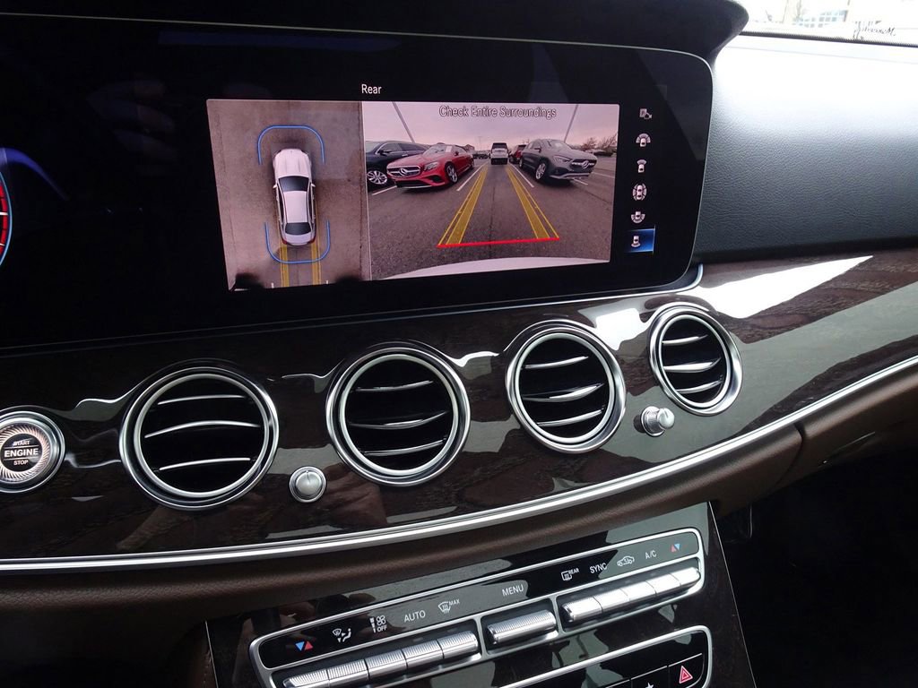 Used 2023 Mercedes-Benz E 350 4MATIC Sedan image 22