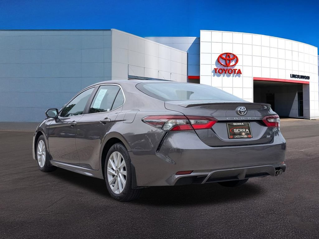 Used 2024 Toyota Camry SE FWD image 11
