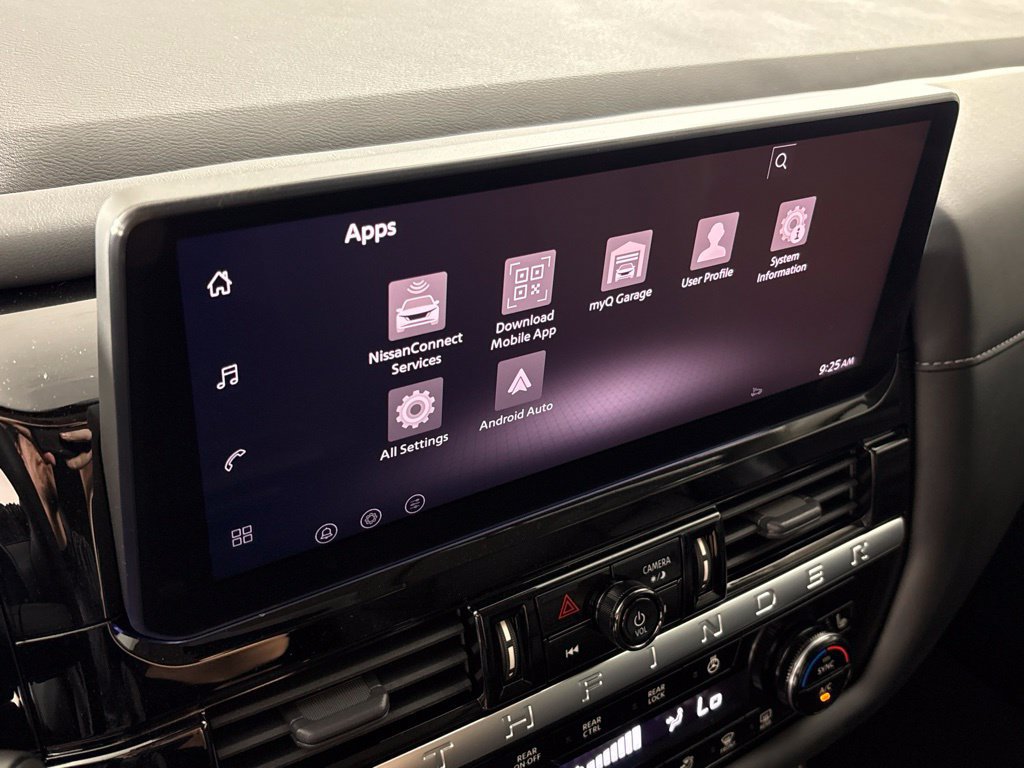 New 2026 Nissan Pathfinder SL FWD image 37