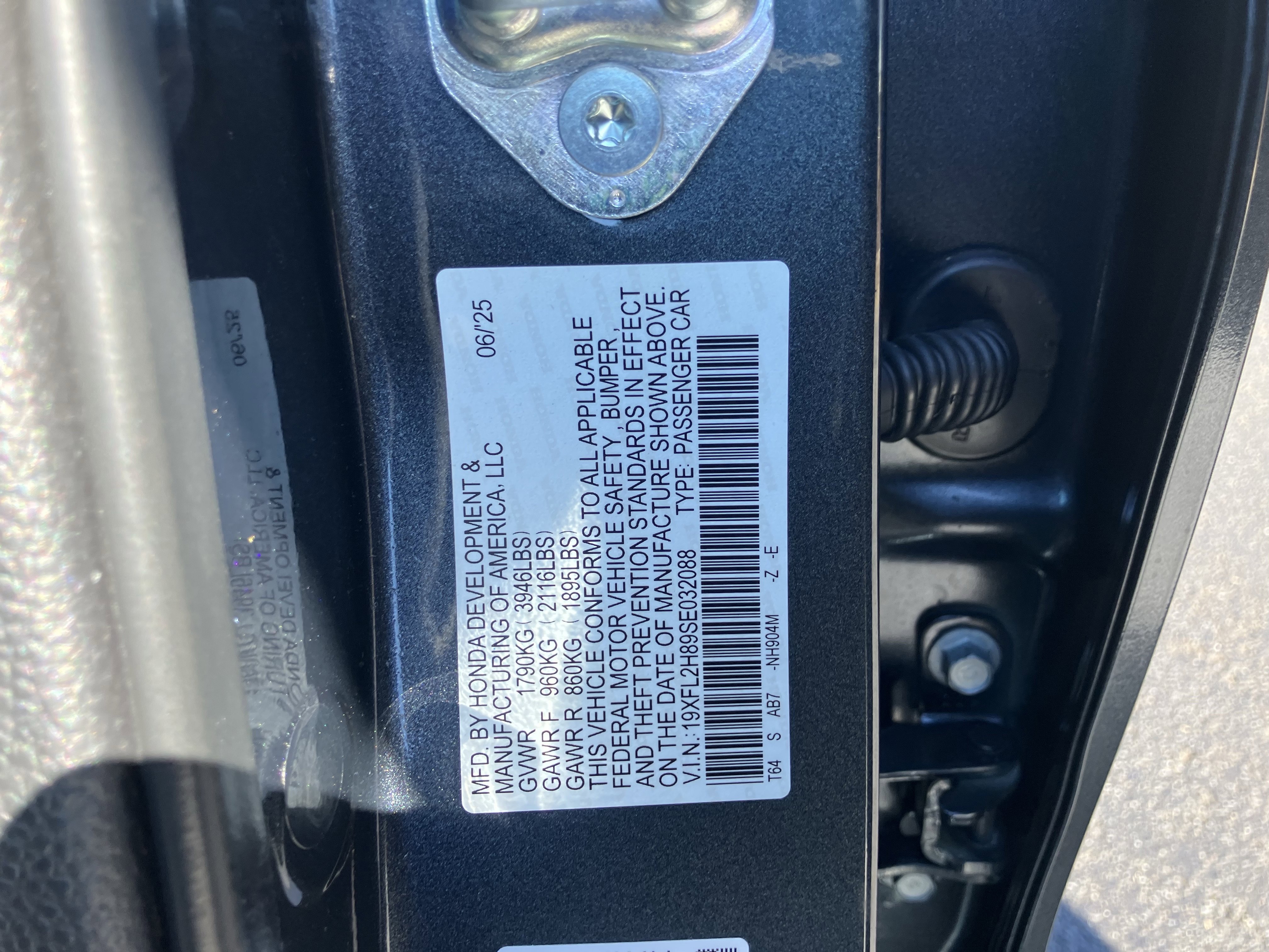 Used 2025 Honda Civic Sport image 35