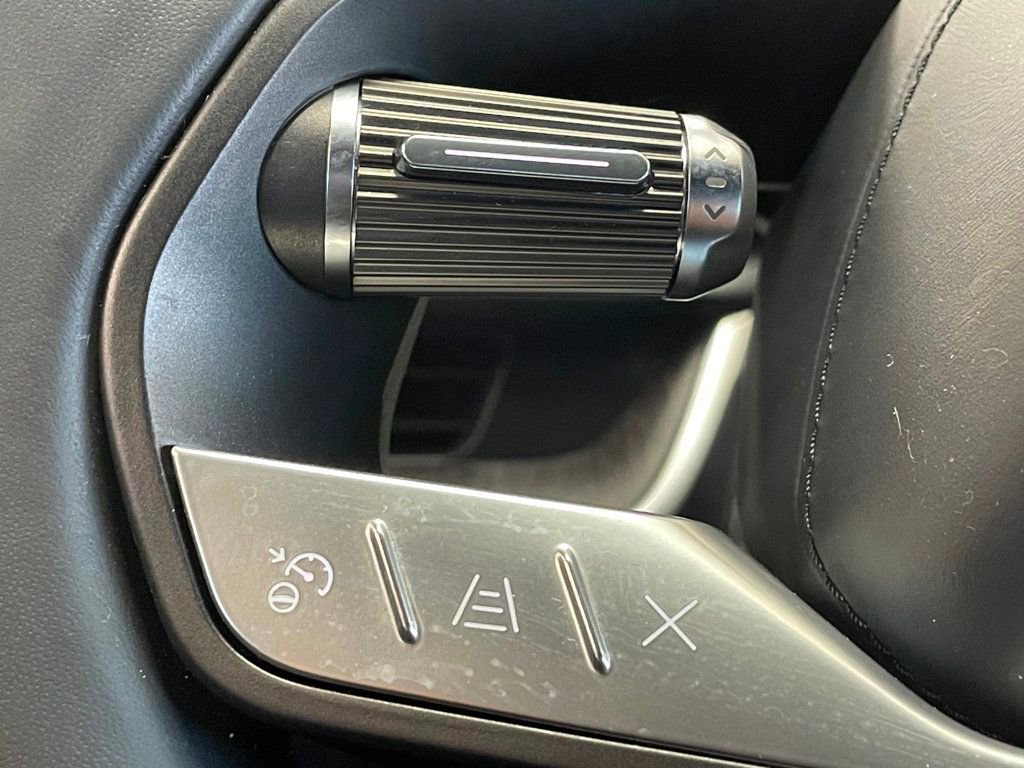 Used 2024 Lucid Air Touring image 27