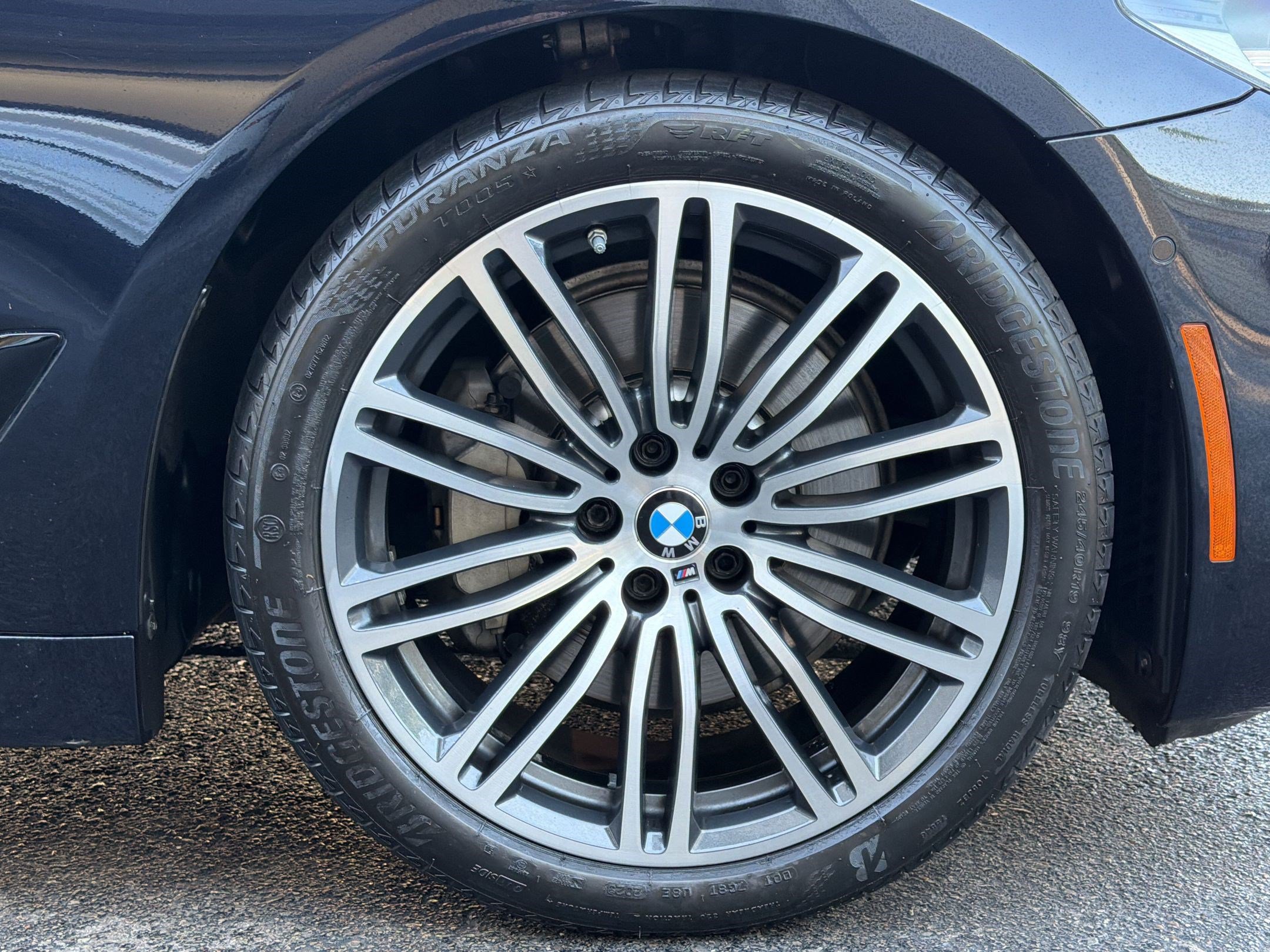 Used 2017 BMW 540i RWD image 13