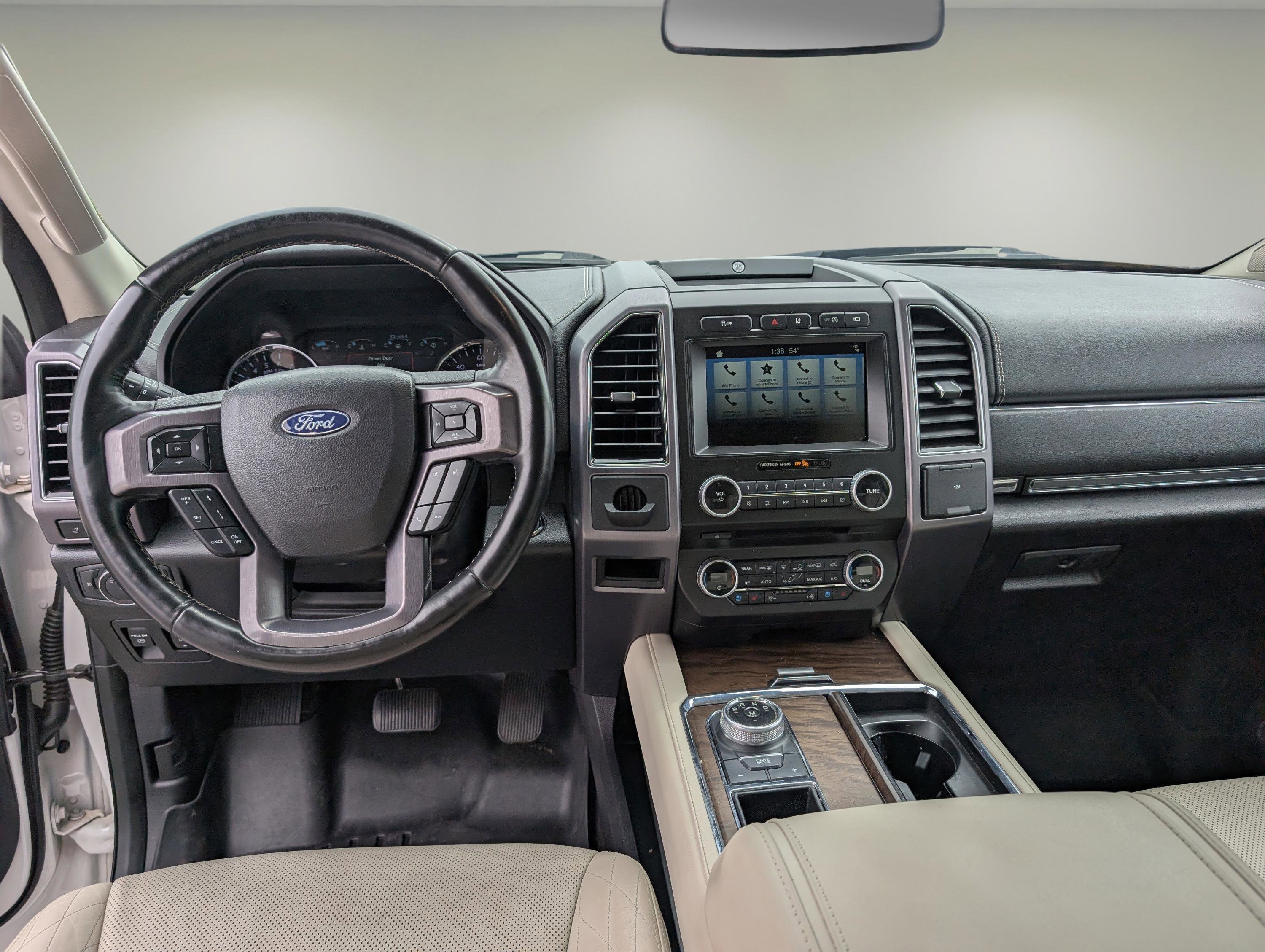 Used 2018 Ford Expedition Platinum image 13