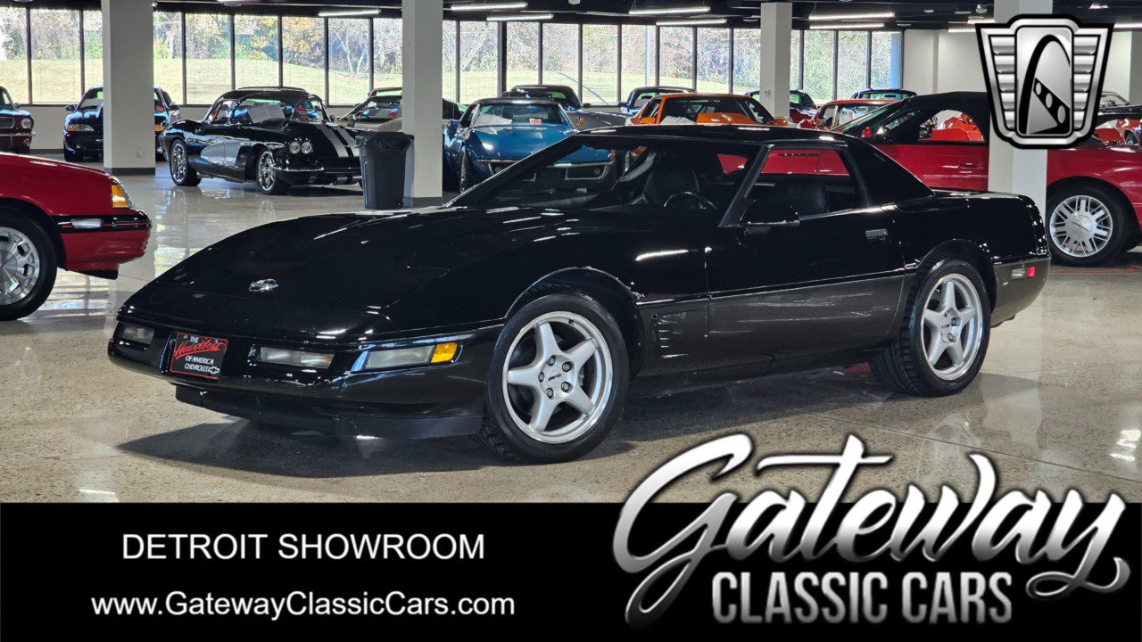 Used 1994 Chevrolet Corvette Convertible video 1