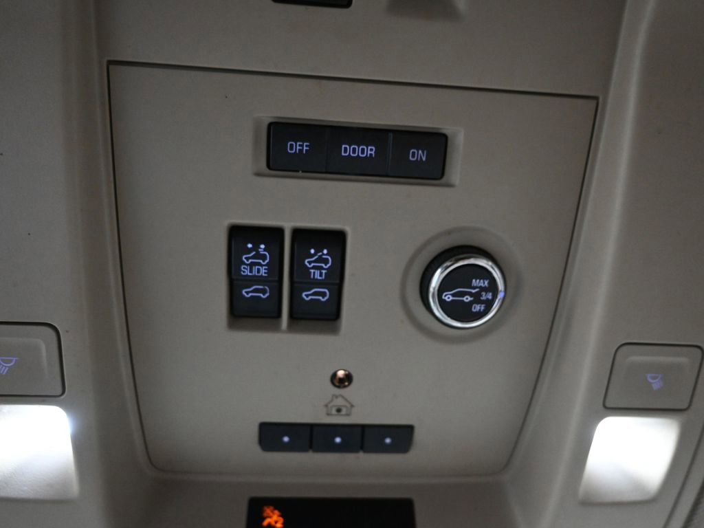 Used 2015 GMC Yukon Denali image 18