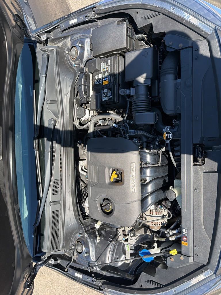 Used 2023 Kia Forte GT-Line w/ GT-Line Premium Package image 11