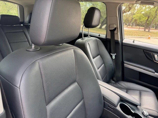 Used 2014 Mercedes-Benz GLK 250 BlueTEC 4MATIC image 30