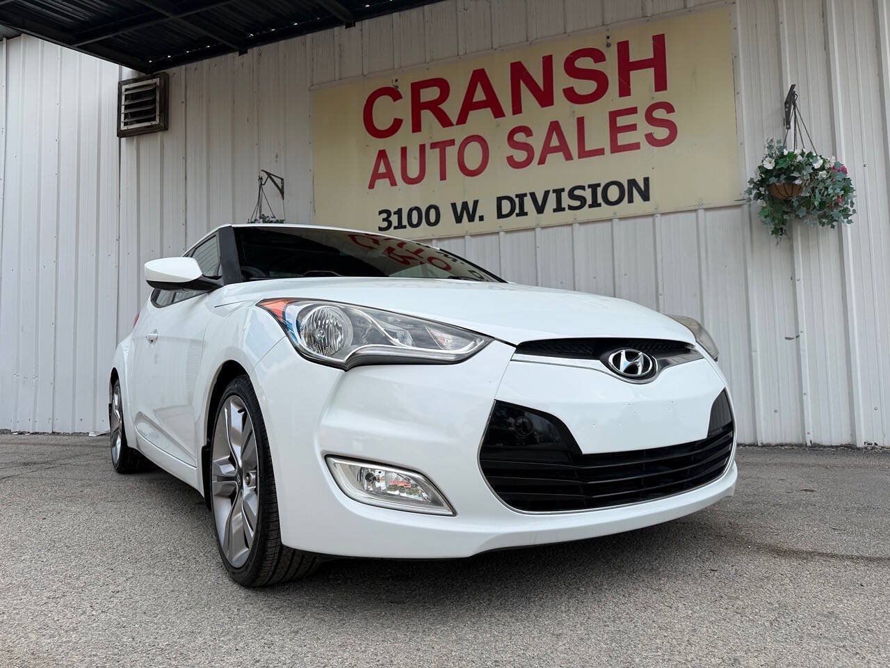 Used 2013 Hyundai Veloster w/ Tech Pkg