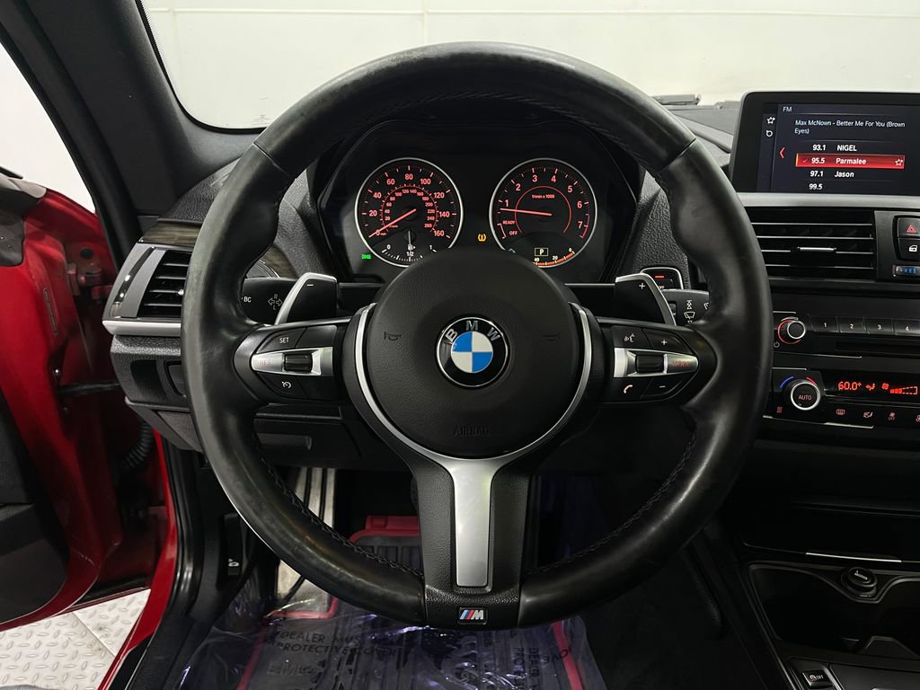 Used 2015 BMW M235i xDrive Coupe image 21