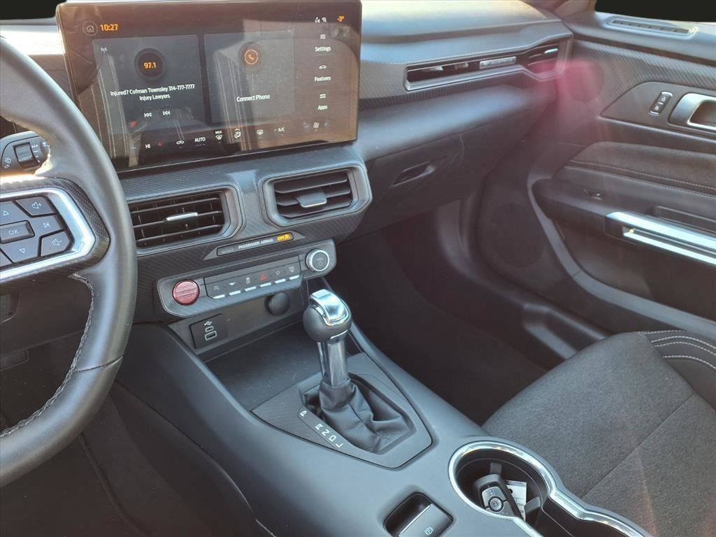 Used 2024 Ford Mustang Coupe image 7