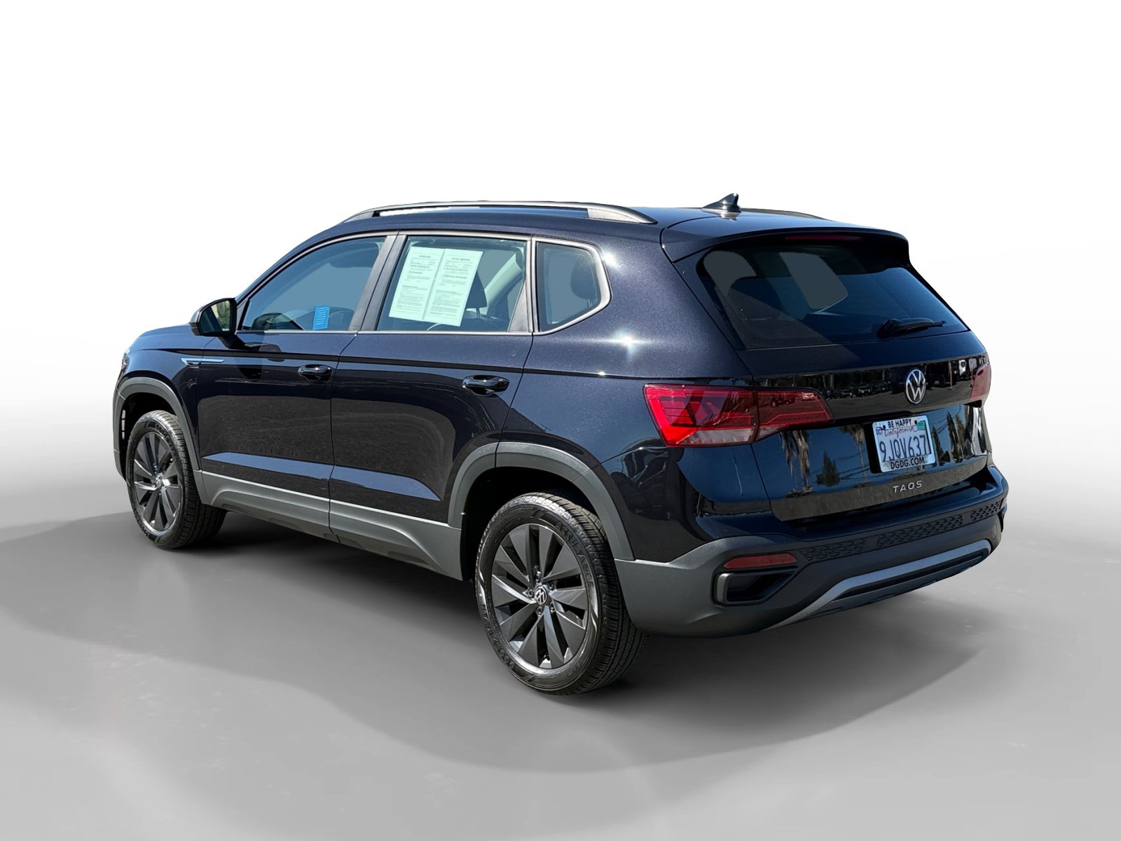 Certified 2023 Volkswagen Taos S FWD image 3