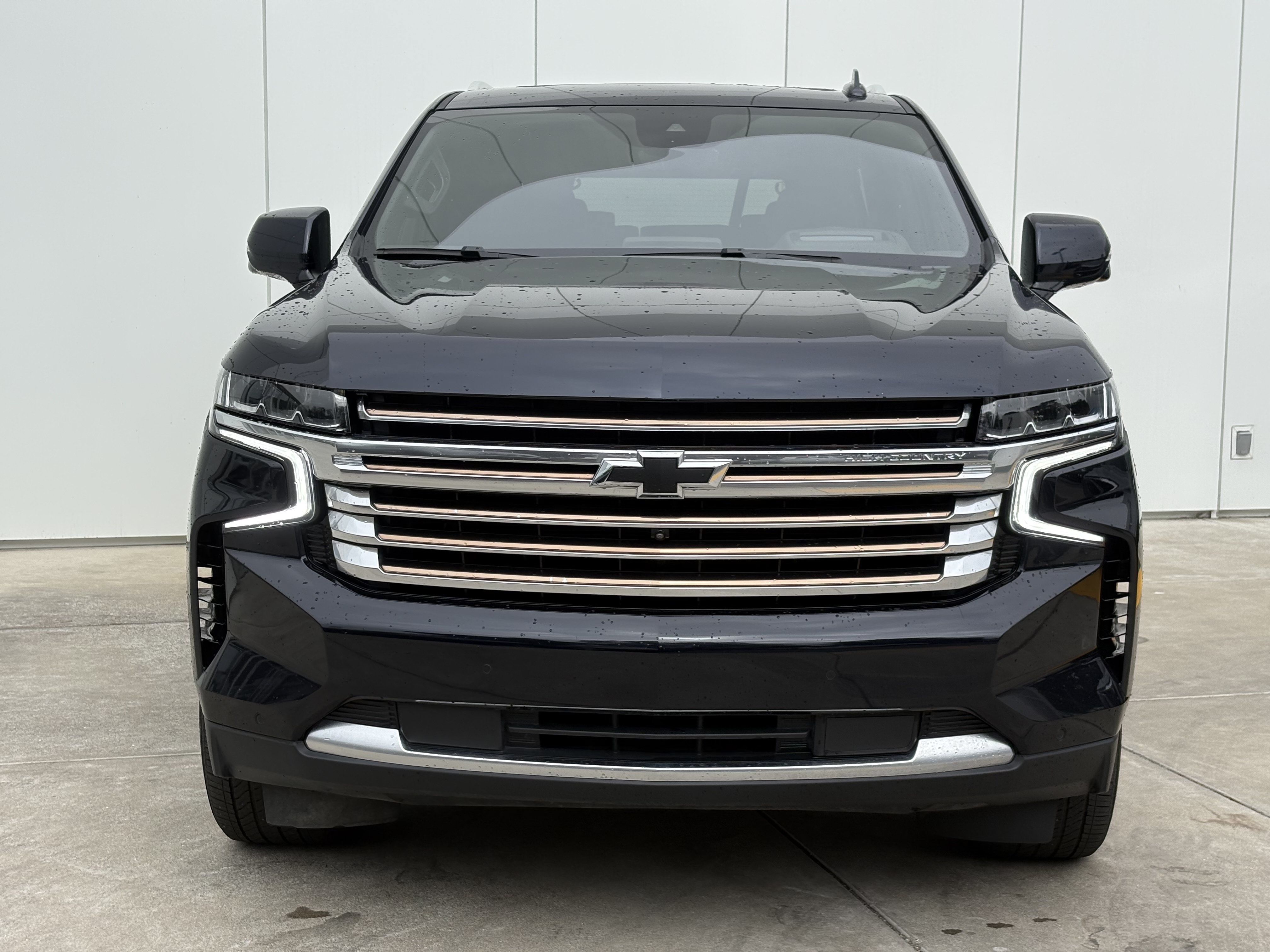Used 2024 Chevrolet Tahoe High Country w/ Max Trailering Package AWD/4WD image 3