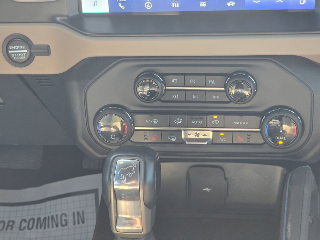 Used 2022 Ford Bronco Wildtrak image 35