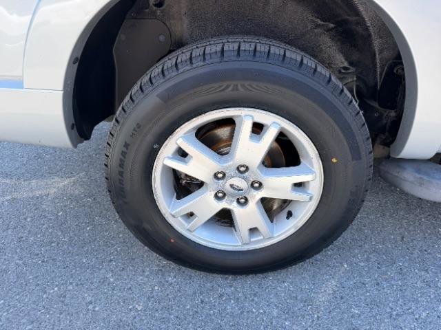 Used 2010 Ford Explorer XLT RWD image 12