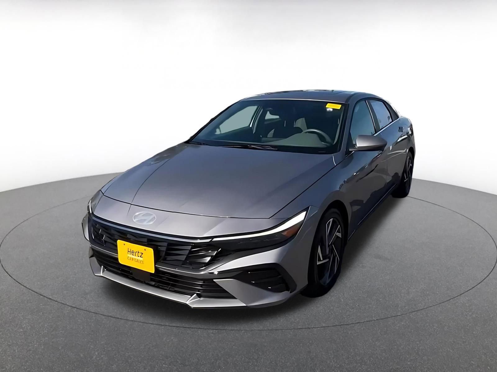 Used 2025 Hyundai Elantra SEL image 7