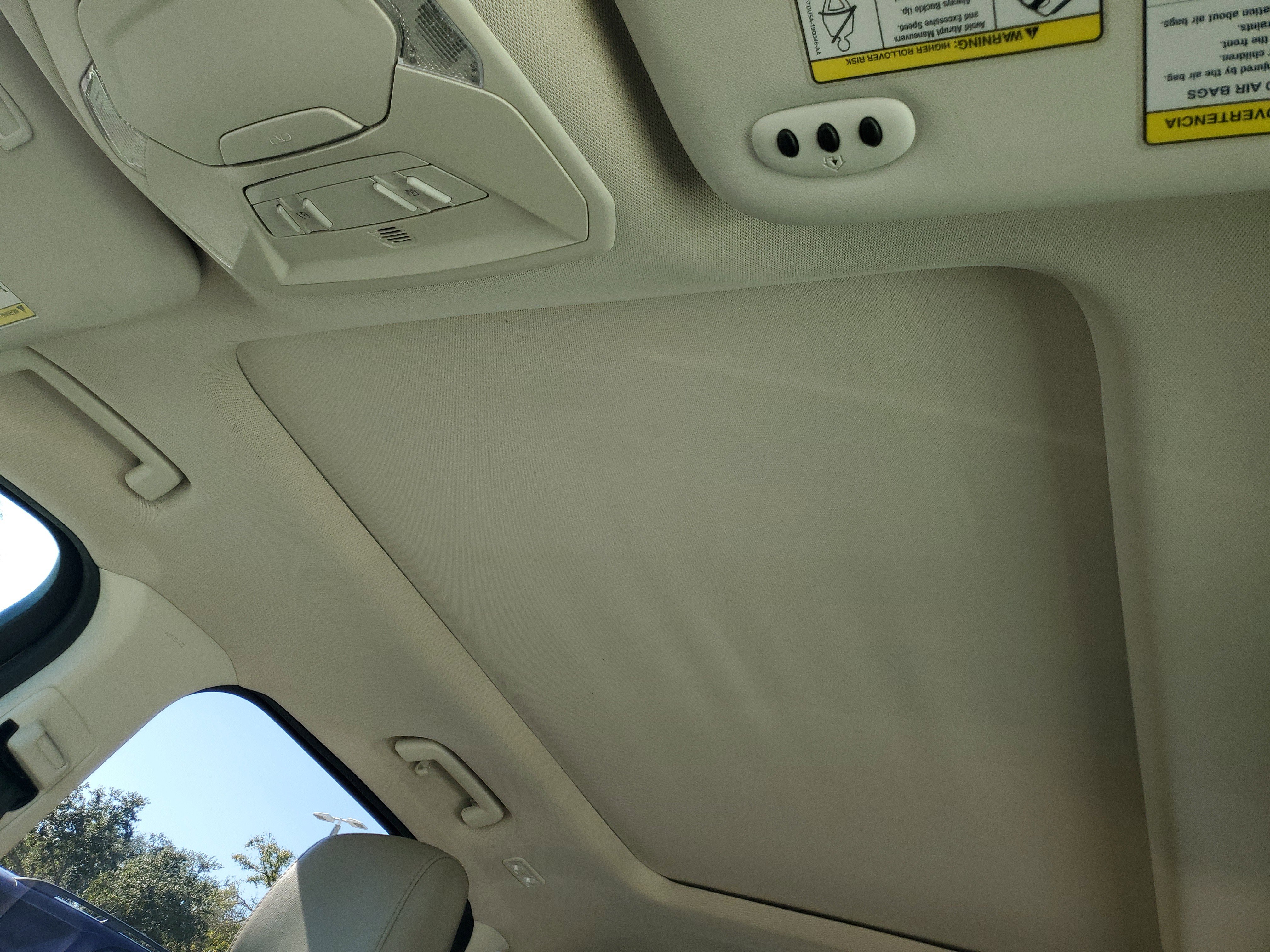 Used 2019 Ford Escape Titanium image 30