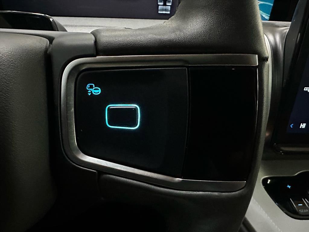 Certified 2025 Ford Expedition Active image 43