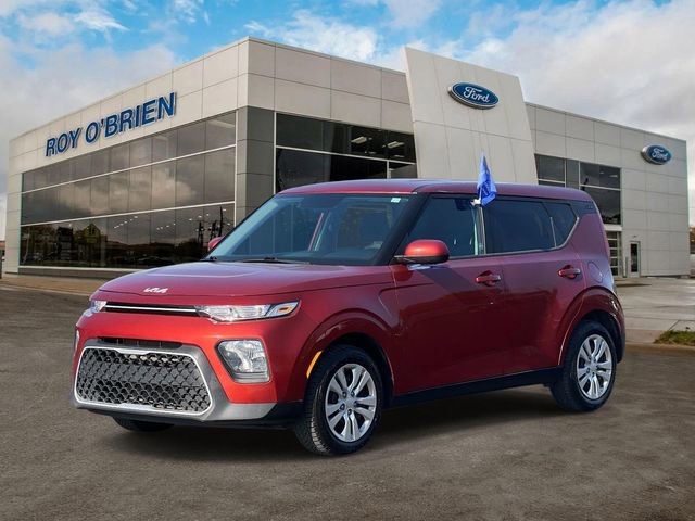 Used 2022 Kia Soul LX FWD image 1