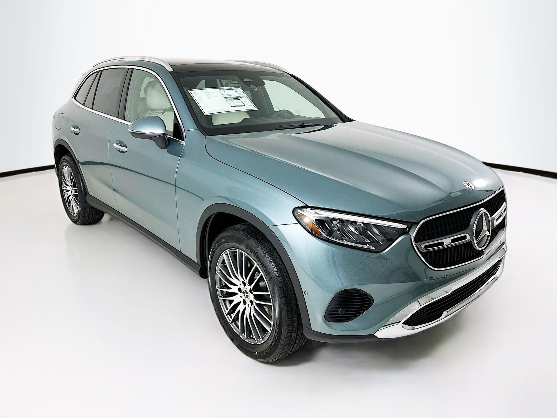 New 2026 Mercedes-Benz GLC 300 image 1
