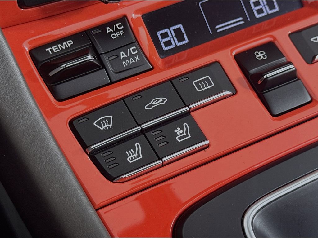 Certified 2016 Porsche 911 Turbo S AWD/4WD image 21