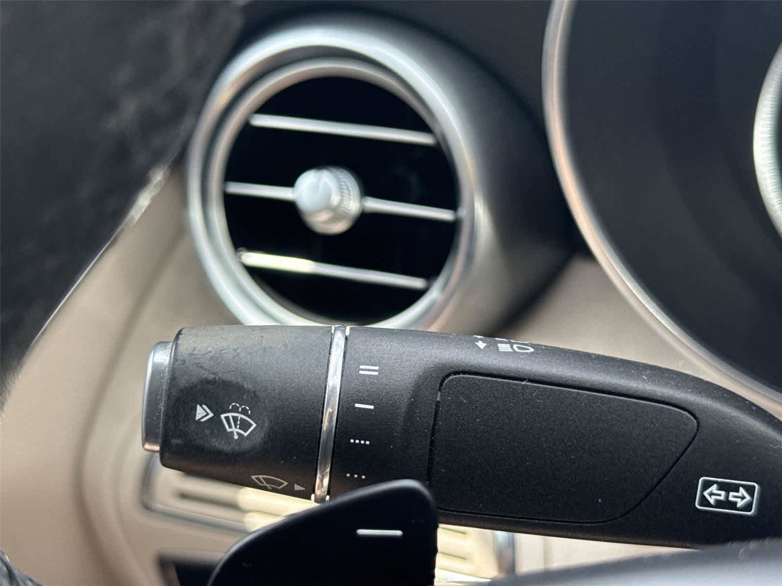 Used 2017 Mercedes-Benz C 300 Sedan image 22