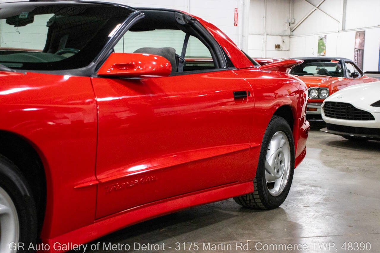 Used 1993 Pontiac Firebird Trans Am image 22