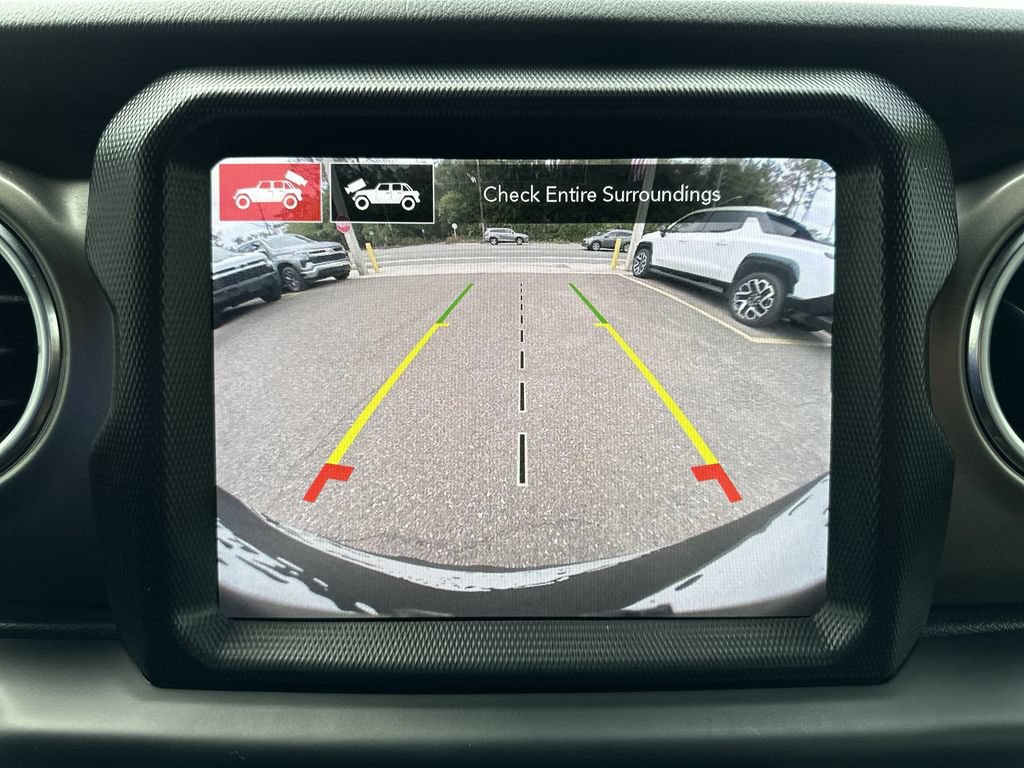 Used 2021 Jeep Wrangler Unlimited Rubicon AWD/4WD image 24