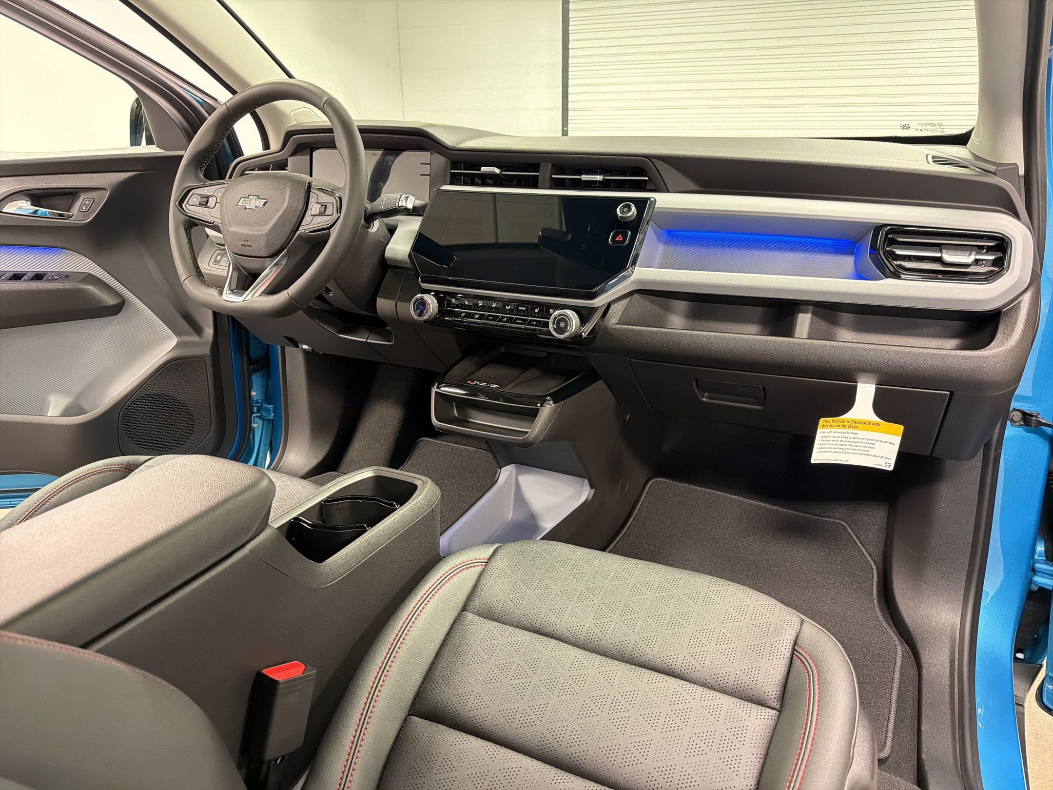 New 2027 Chevrolet Bolt RS w/ Technology Package FWD image 16